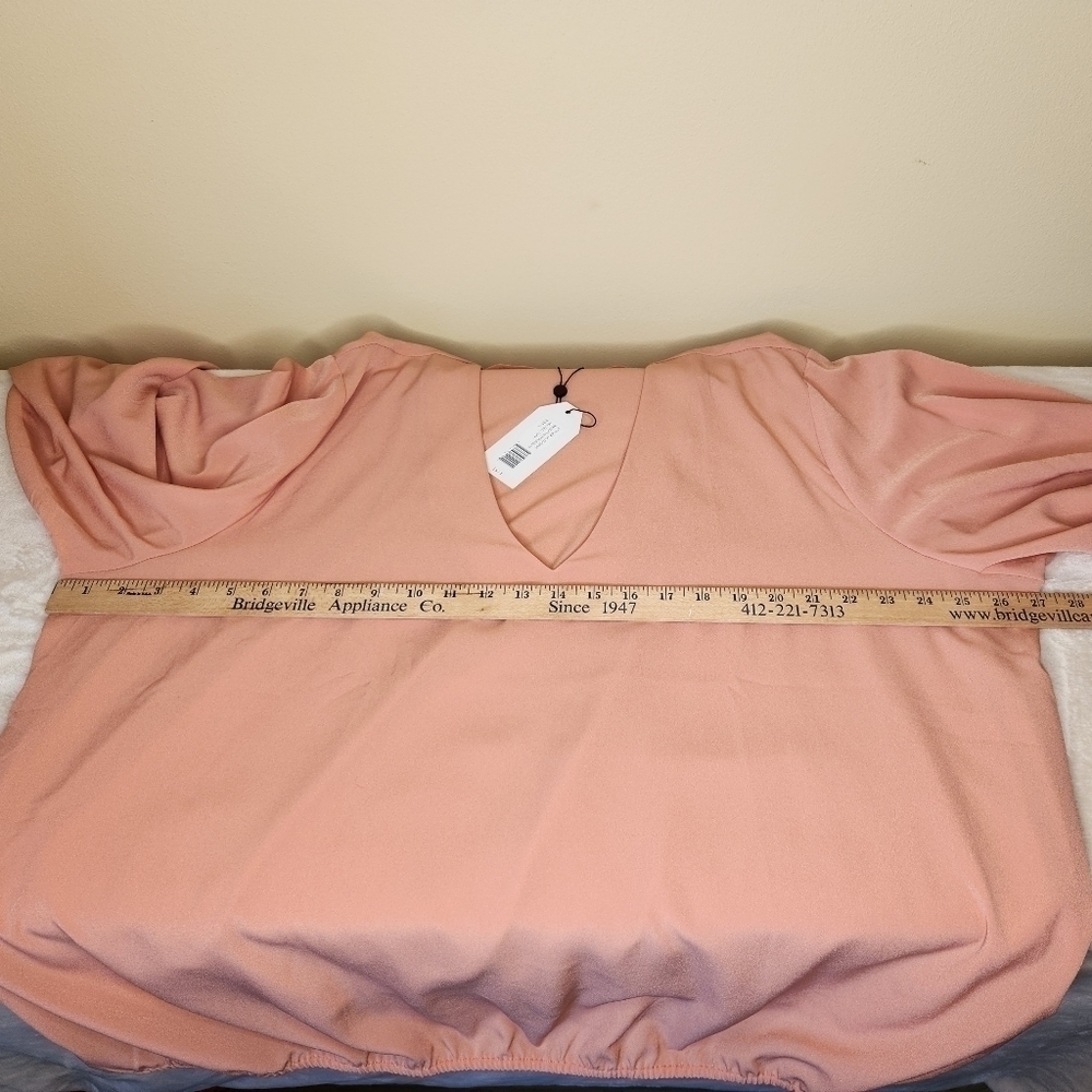 Universal Standard Balloon Sleeve Blouse Size L (22-24) in Muted Clay - Picture 11 of 15